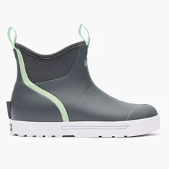 Women XTRATUF Lifestyle|Work|Women's Wheelhouse 6 in Ankle Deck Boot